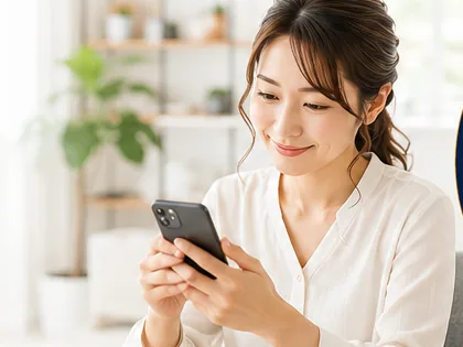 スマートフォンから相談している様子